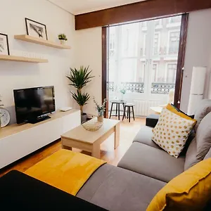https://apartamento-en-el-centro-azkuna-by-bilbaoguest.basquecountryhotels.org
